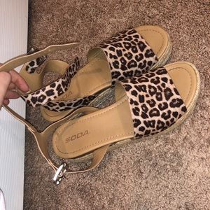 Soda cheetah sandals